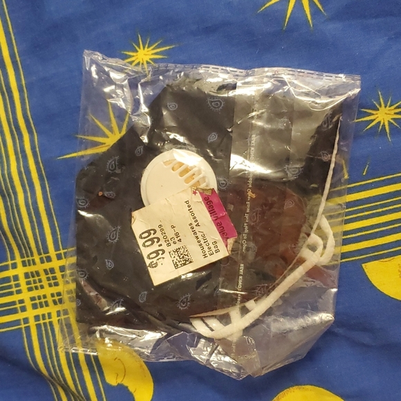 *FREE ADD-ON with any purchase $30 or more* Navy Blue Paisley face mask - Picture 2 of 2